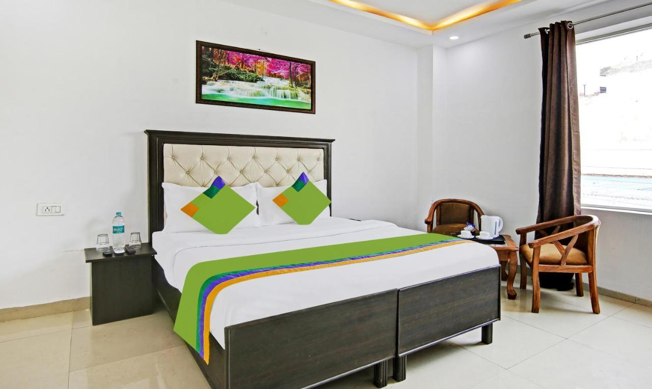 Treebo Royal Empire Adarsh Nagar, Chandigarh Hotel Eksteriør billede