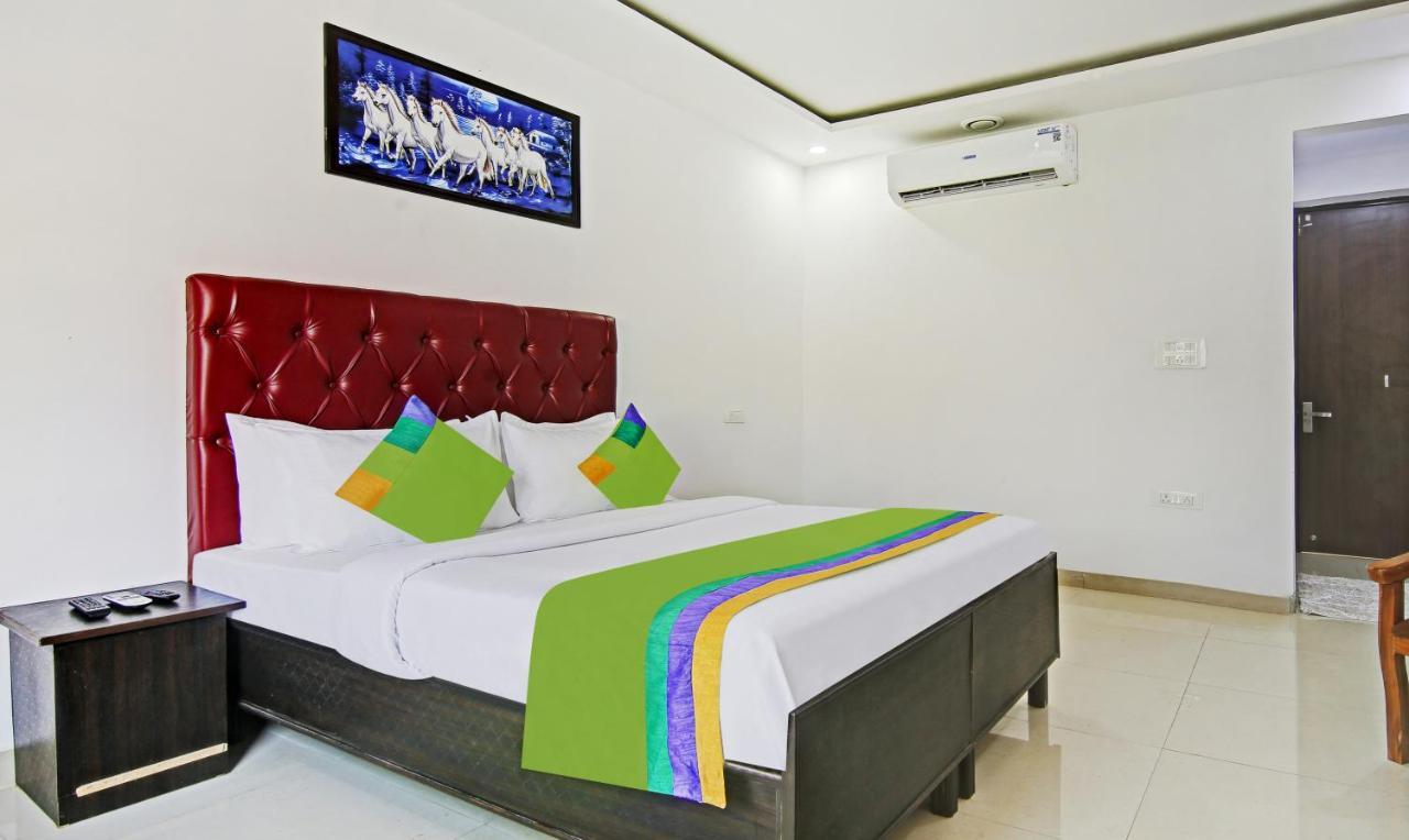 Treebo Royal Empire Adarsh Nagar, Chandigarh Hotel Eksteriør billede
