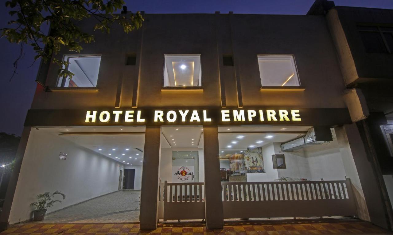 Treebo Royal Empire Adarsh Nagar, Chandigarh Hotel Eksteriør billede